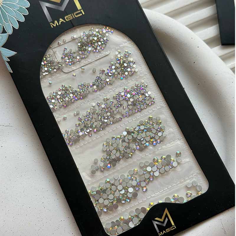 پک نگین سواروسکی نقره ای ناخن پک نگین سواروسکی نقره ای ناخن