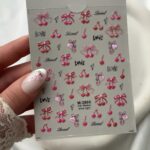 استیکر ناخن چسبی